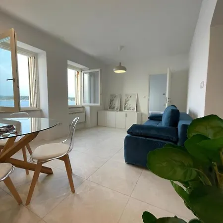 Apt24 Centre Sea-view *