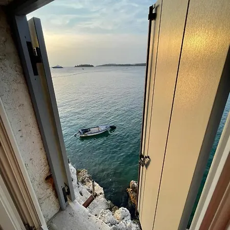 Apt24 Centre Sea-view Apartment Rovinj