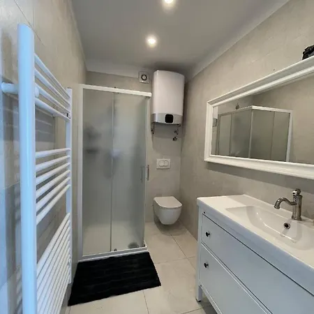 Apt24 Centre Sea-view Apartment Rovinj